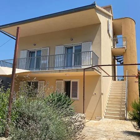 Someplace Apartments Osobjava Exterior photo
